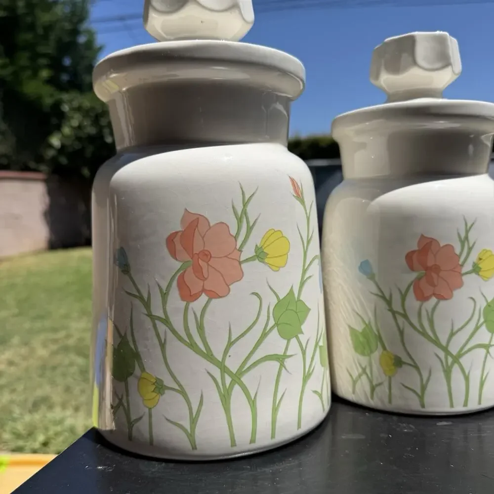 Set Of 4 Vintage Floral Canisters W/Lids White Ceramic Farmhouse Cottage Kitchen